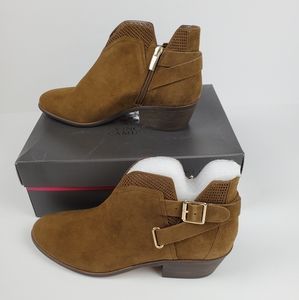 Vince Camuto Suede Exposed Ankle Panthea Pumpernickle Booties 9M